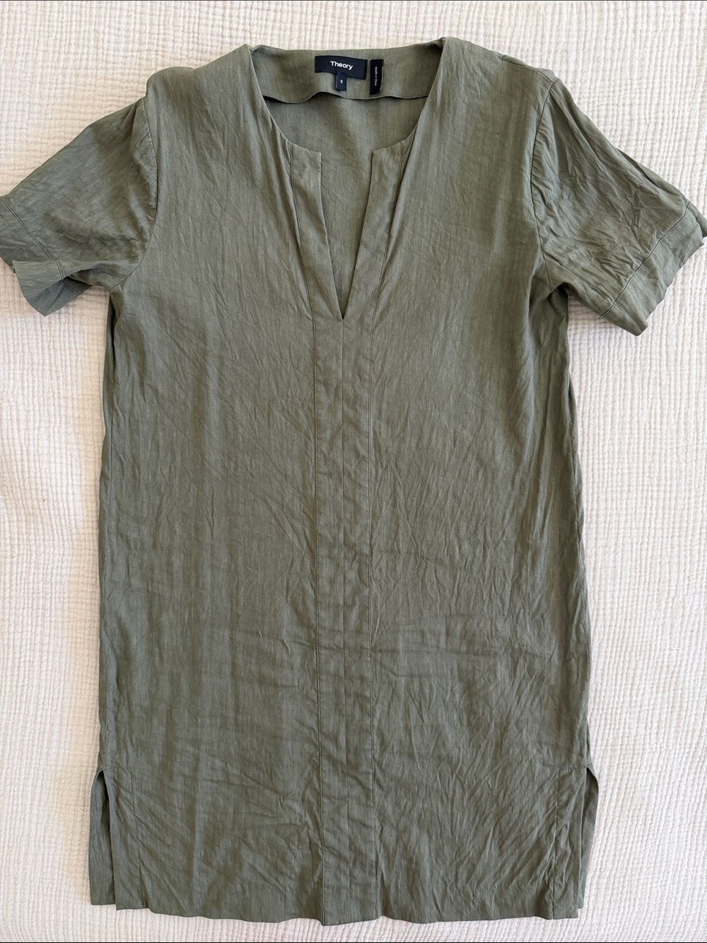Theory Olive Green Short-Sleeve Split-Hem Tunic Shirt